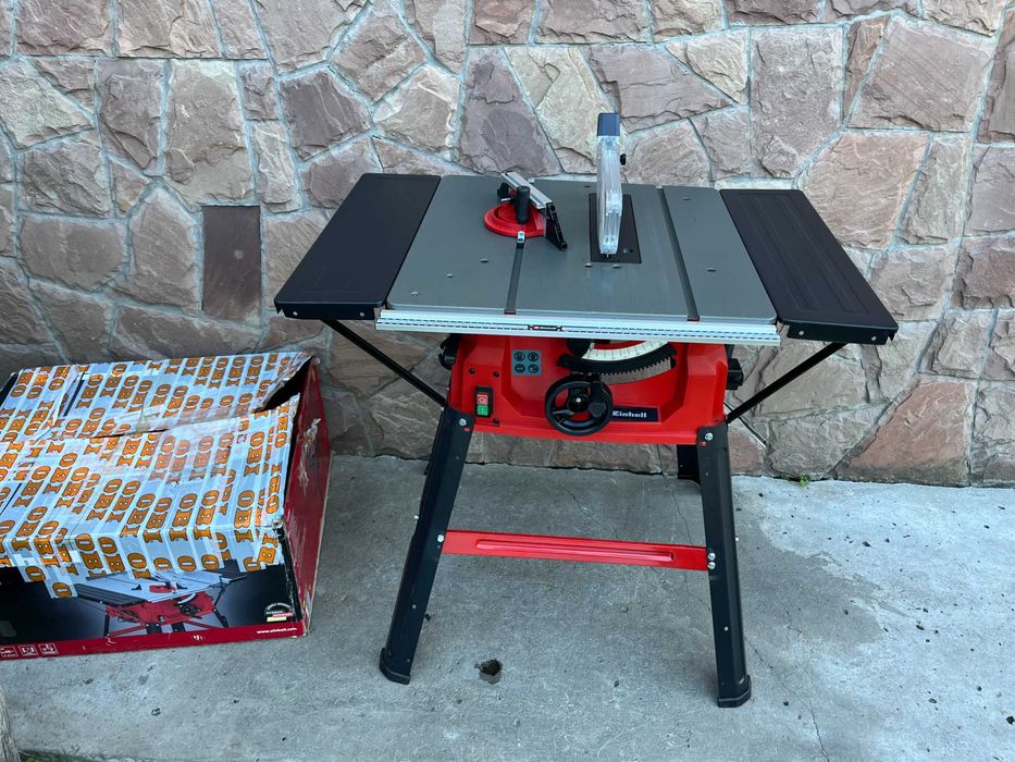 Настільна циркулярна пила Einhell TC-TS 2025 U