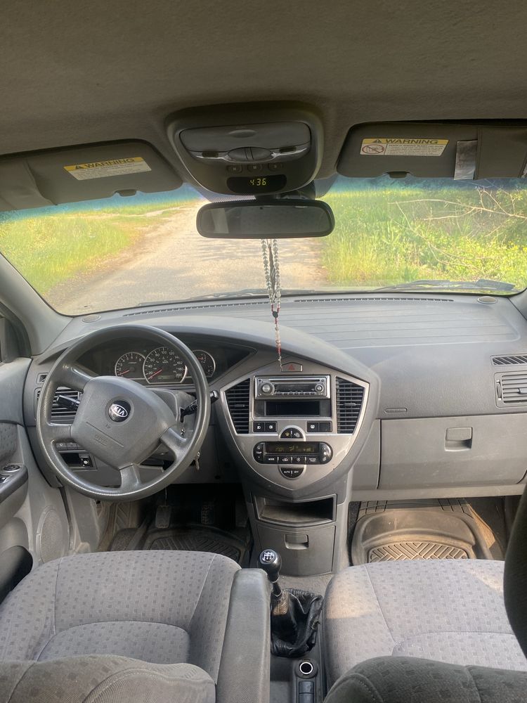 kia carens 2005 1.8 + lpg