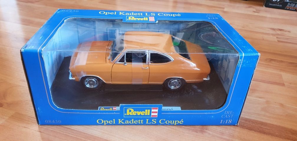 1:18 Revell Opel Kadett SL Coupe nowy