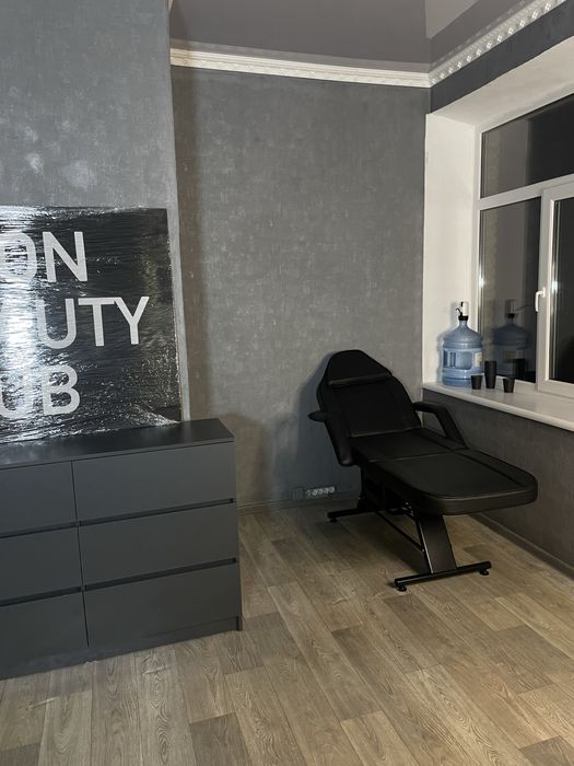 Аренда місця  з кушеткою