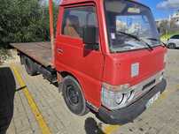 Nissan Cabstar em bom estado