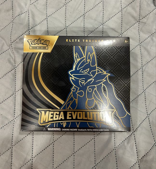 Pokemon Mega Evolution Elite Trainer Box Lucario