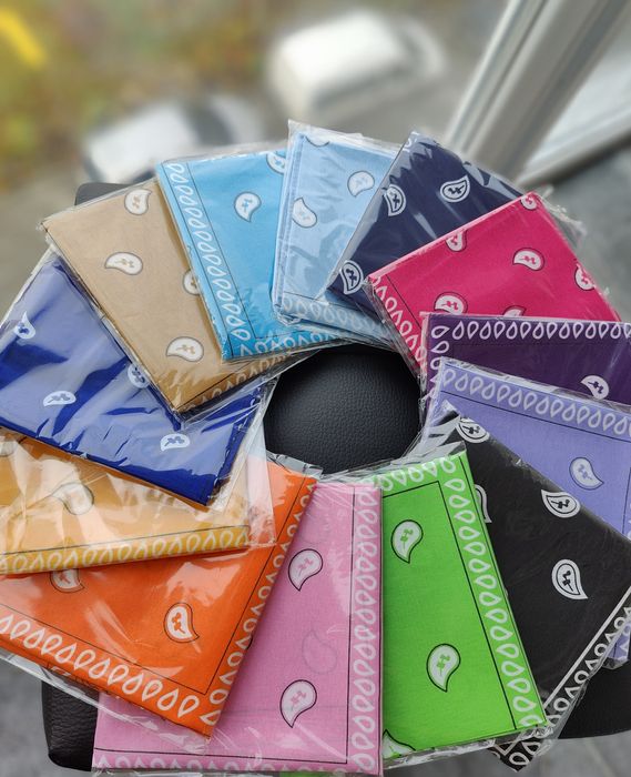 Бандана, косинка, різні кольори