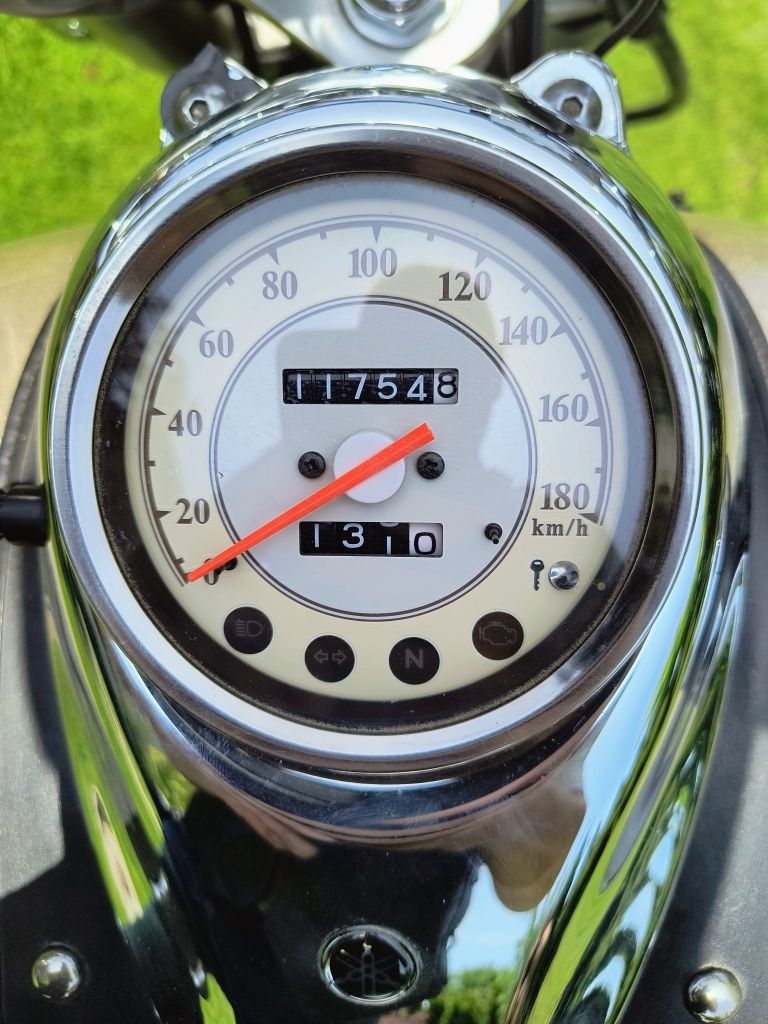 Sprzedam piękną Yamahę Drag Star 650 z bardzo niskim przebiegiem!!!