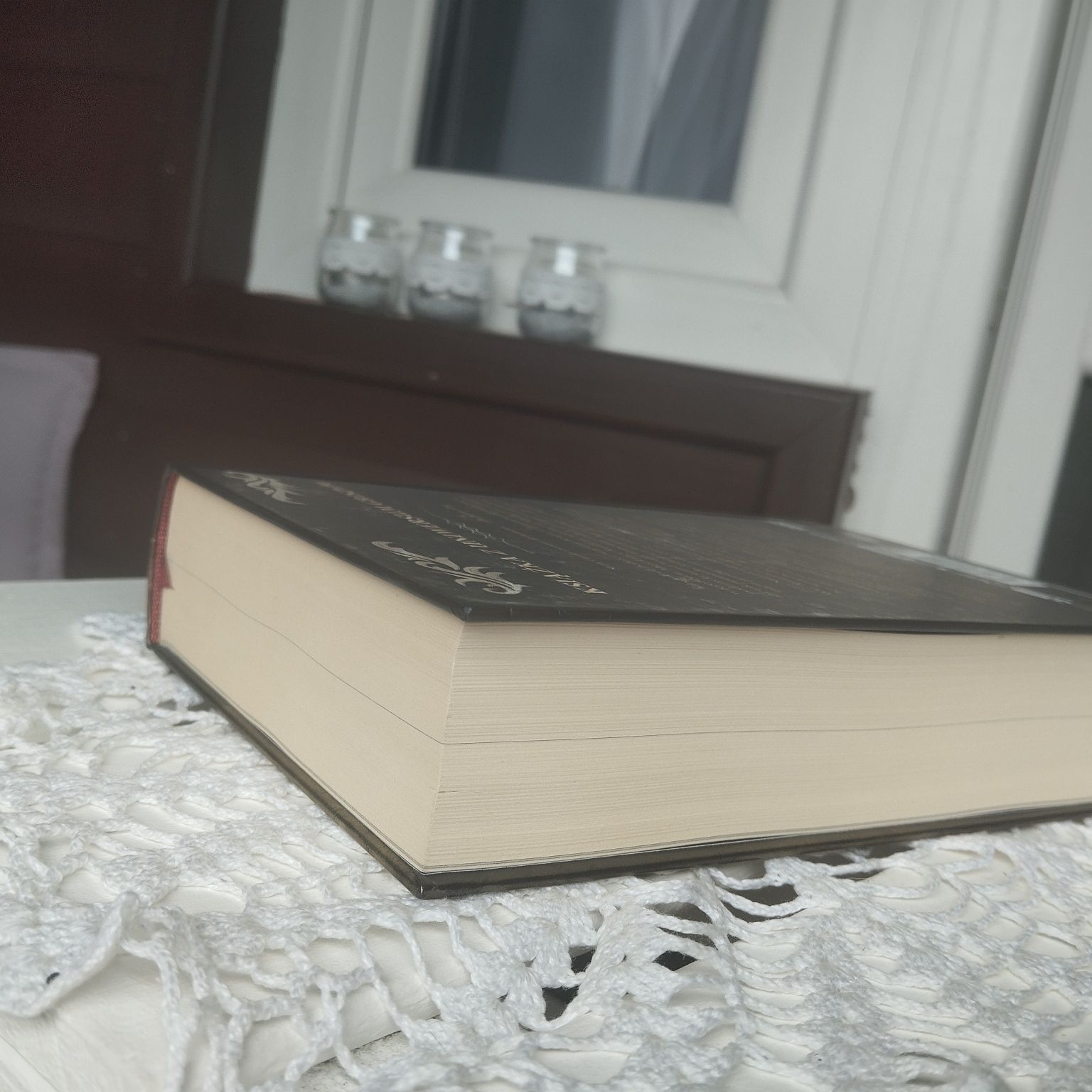 Król z bliznami Leigh Bardugo