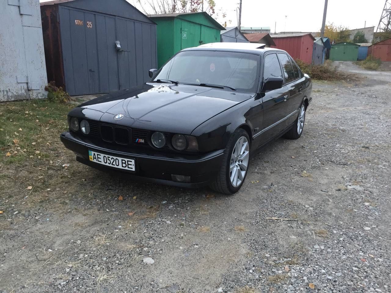 Продам BMW E34, 525