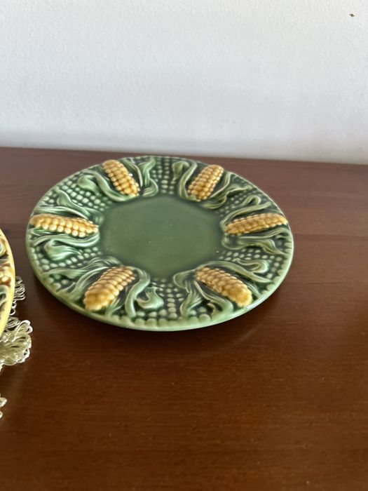 De 50,00 vendo por 40,00 Vendo completo. Bordalo Pinheiro