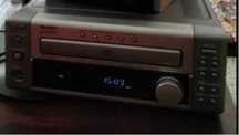 DENON CD player UD-M3