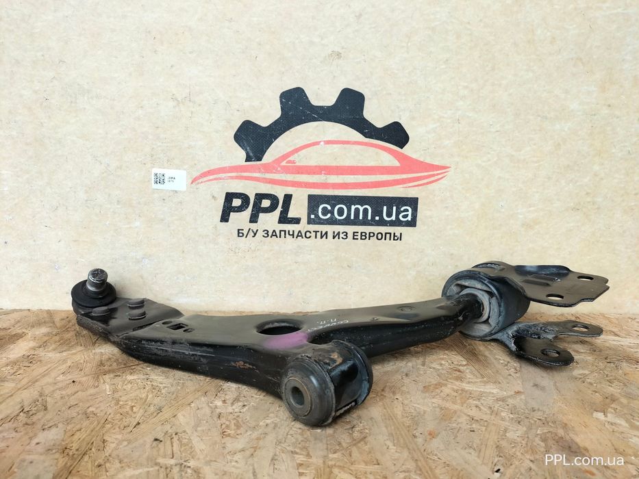 Ford Transit Tourneo Connect MK2 13- Рычаг передний правый