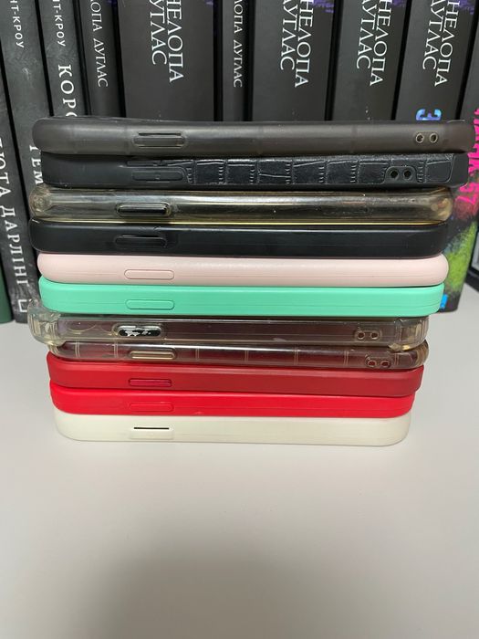 Чехли на 11 айфон