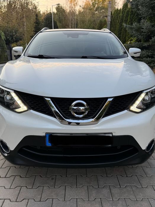 Nissan Qashqai 1.2B-Bardzo Bogata Opcja-BiXenon-Bezwypadkowy-Serwis-Hak-Led