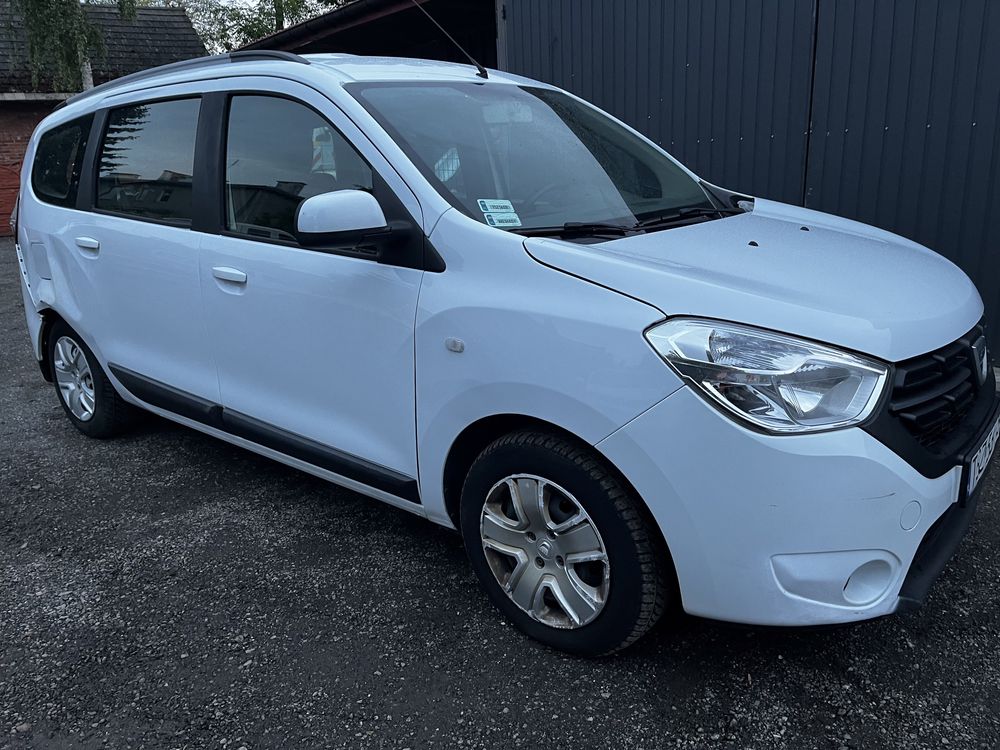 Dacia Lodgy 1.5 DCI 7 osobowa Uszkodzona