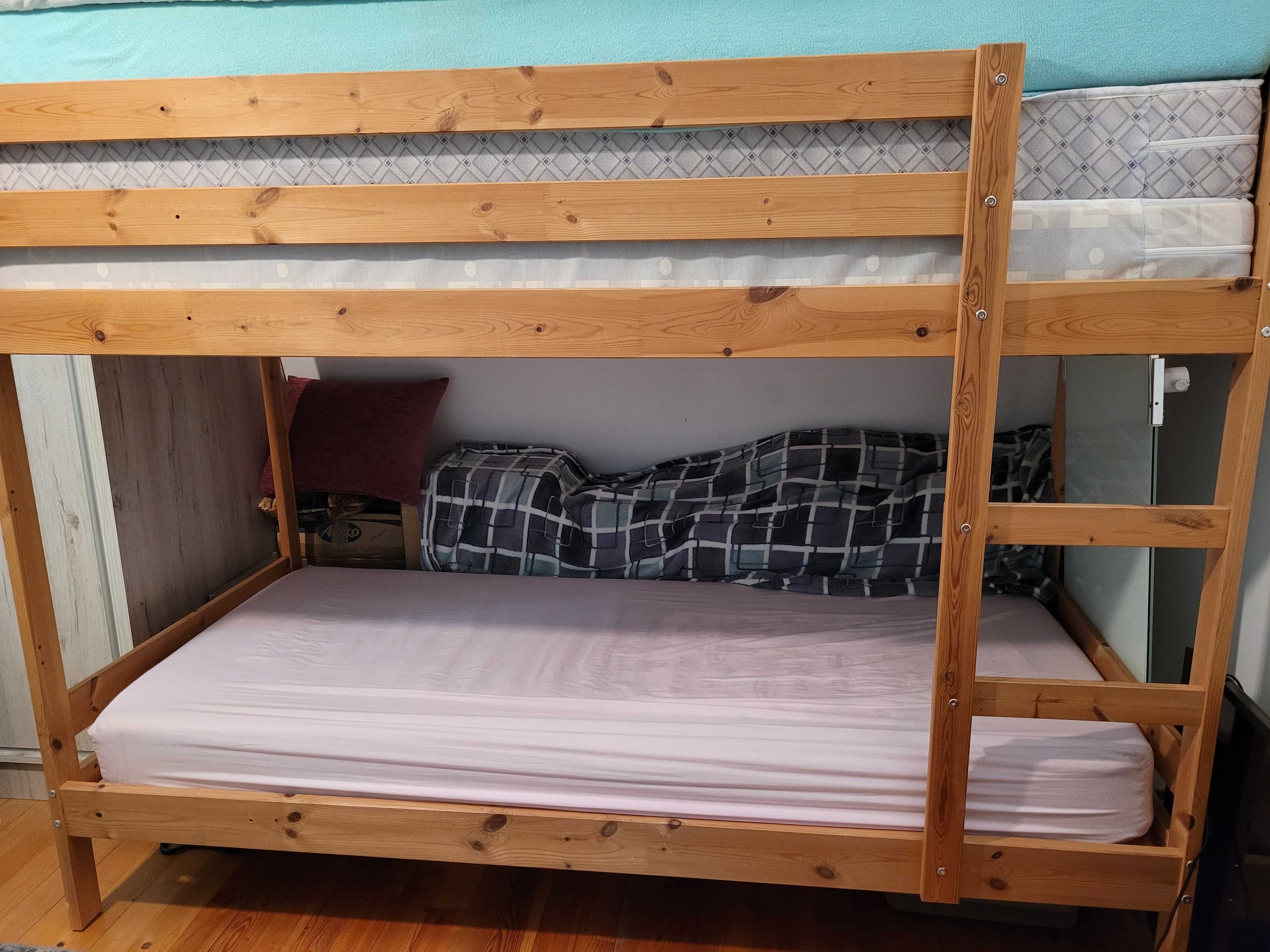 Łóżko piętrowe drewniane (Ikea)