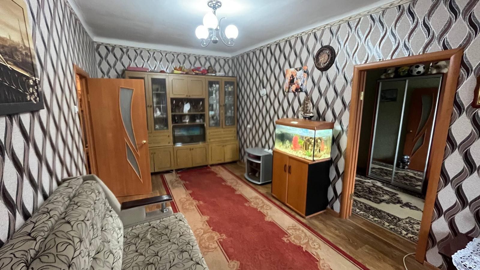 2 комн -50 метров. Ремонт. Мебель. ул. Р.Кармена -пр.Шевченко