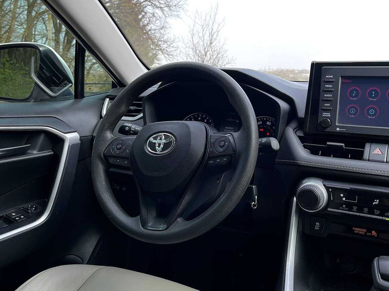 Toyota RAV4 2020, 5 покоління