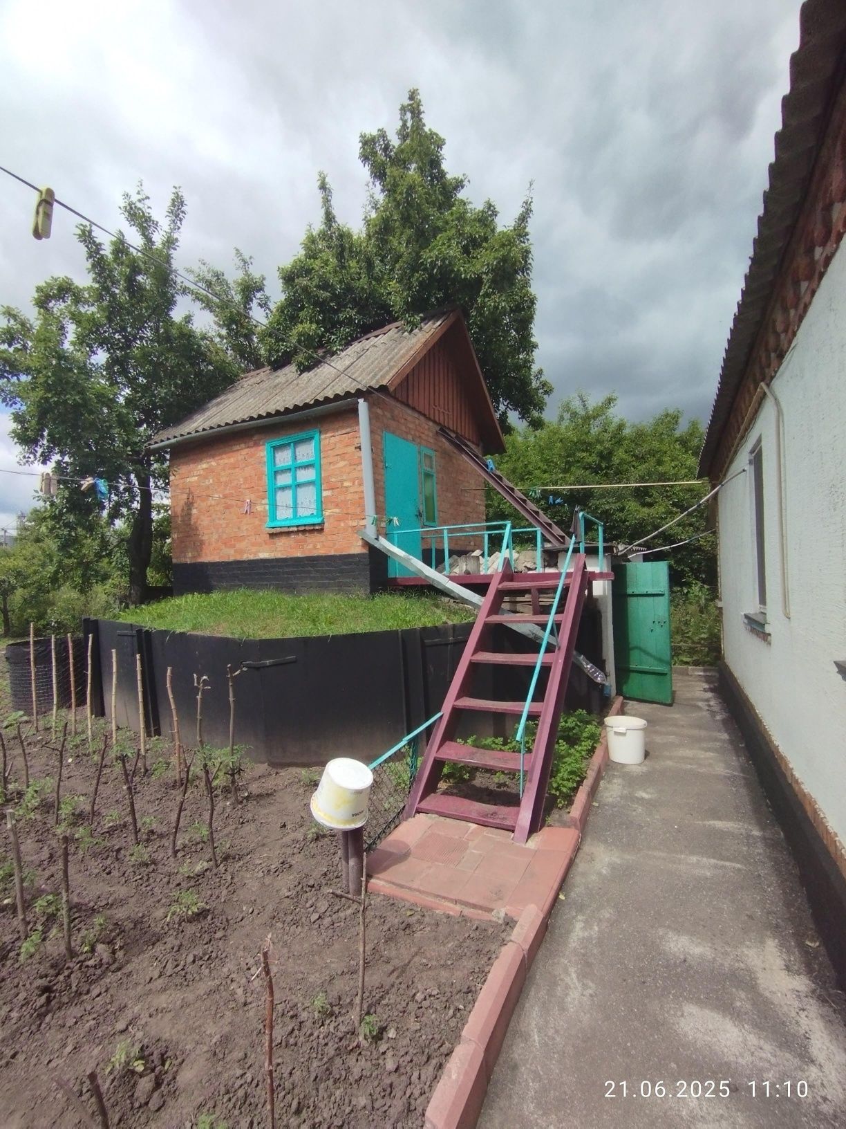 Продаж комфортного будинку