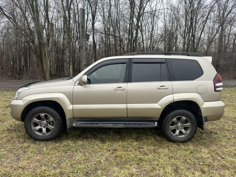 Toyota Land Cruiser Prado 4.0