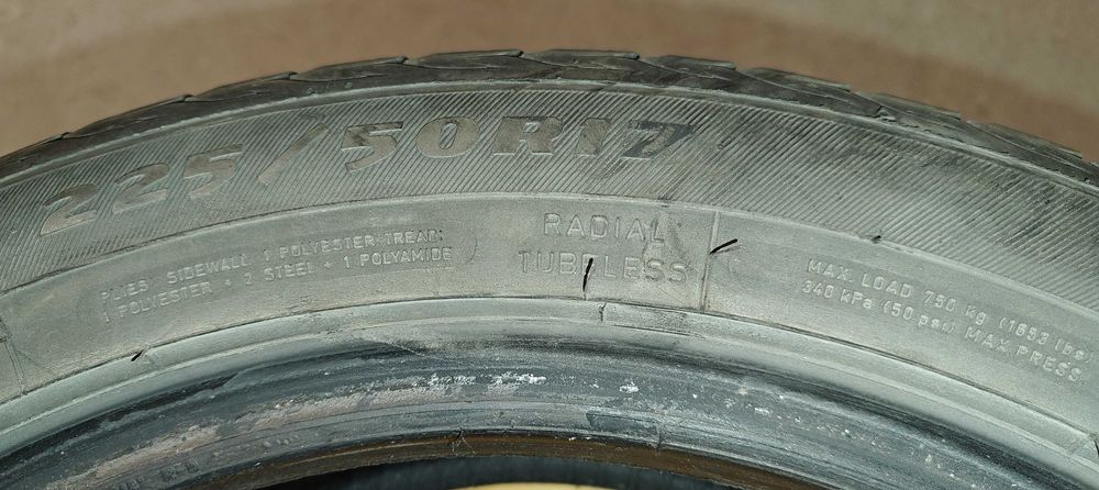 Зимовi Debica Frigo HP2 225/50 R17 98V 2020