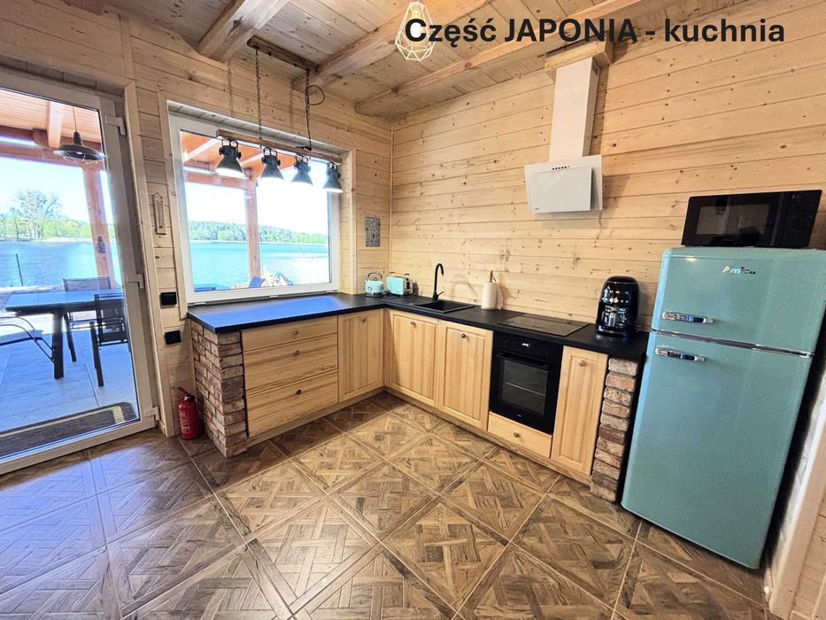 Mazury, dom nad jeziorem, 7 pokoi, sauna, jaccuzi, linia brzegowa