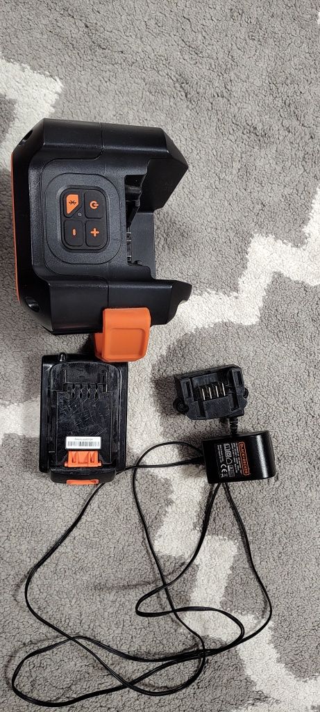 Black Decker Głośnik + bateria + ladowarka