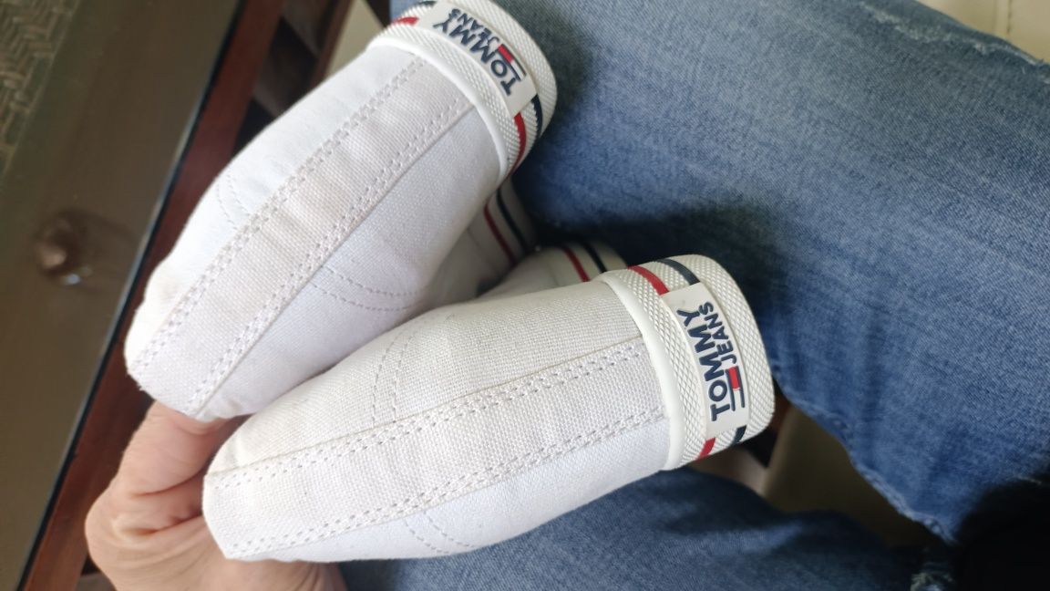Tommy Jeans tenisówki na koturnie nowe r.40