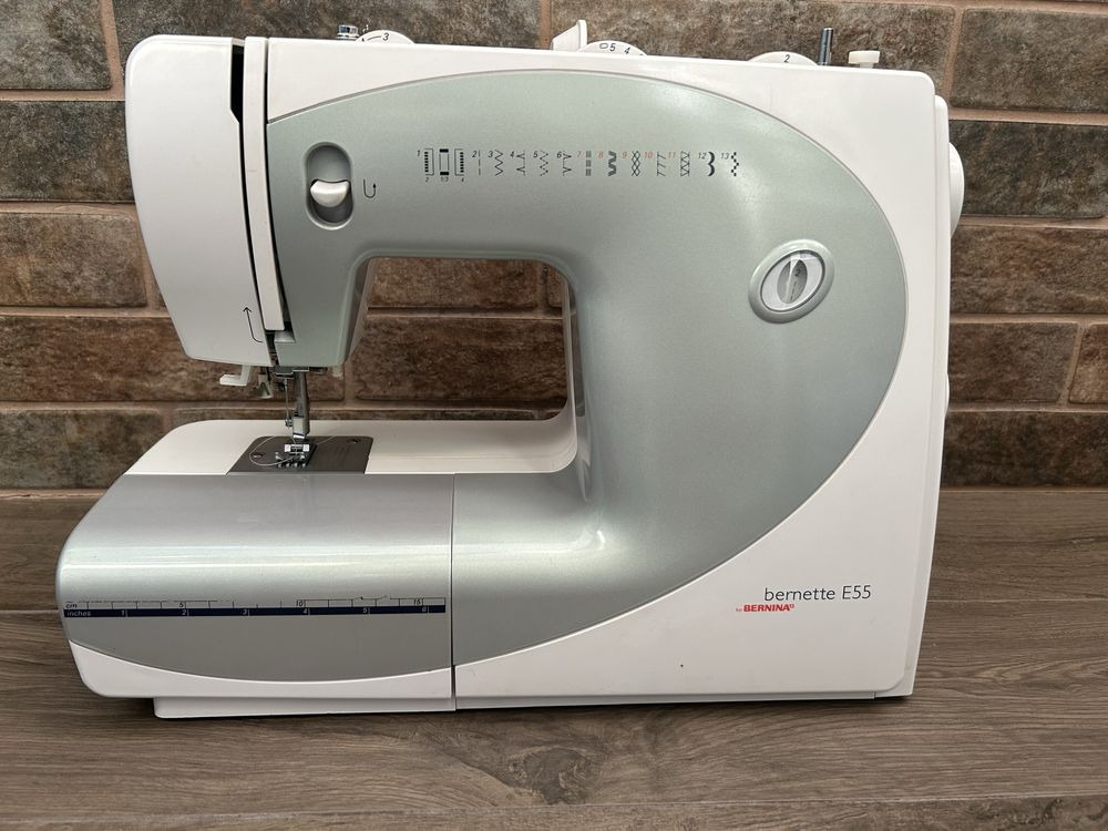 Швейна машина Bernette for Bernina E92c