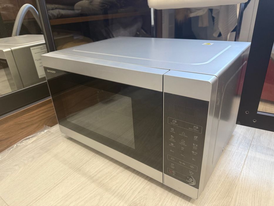 Mikrofalówka Sharp YC-MG81E-S