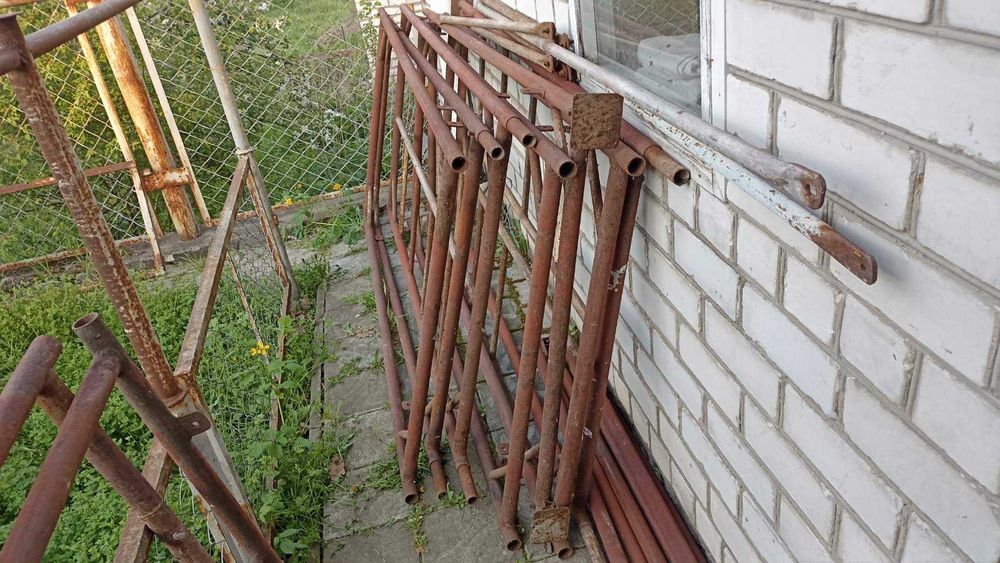 Ліса будівельні, секція 2,0 м  x  1,0 м, труба d 38 мм - 8 секцій