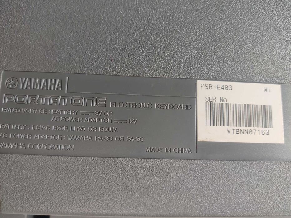 Клавишный синтезатор yamaha