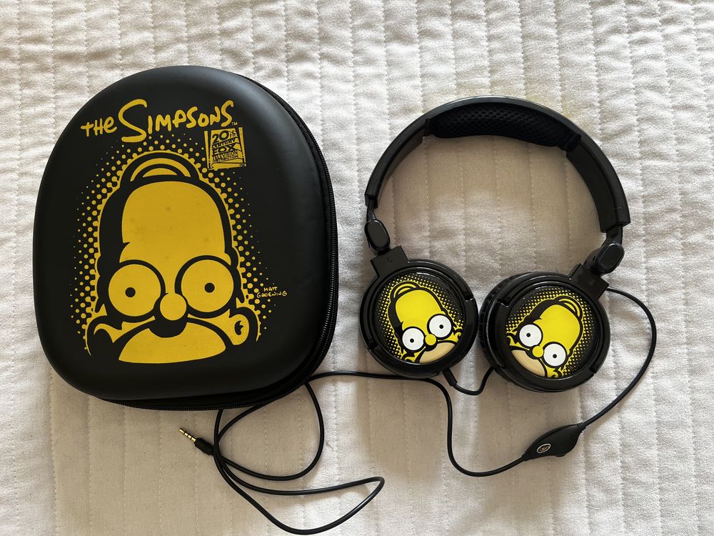 Headphones The Simpsons com estojo - colecção