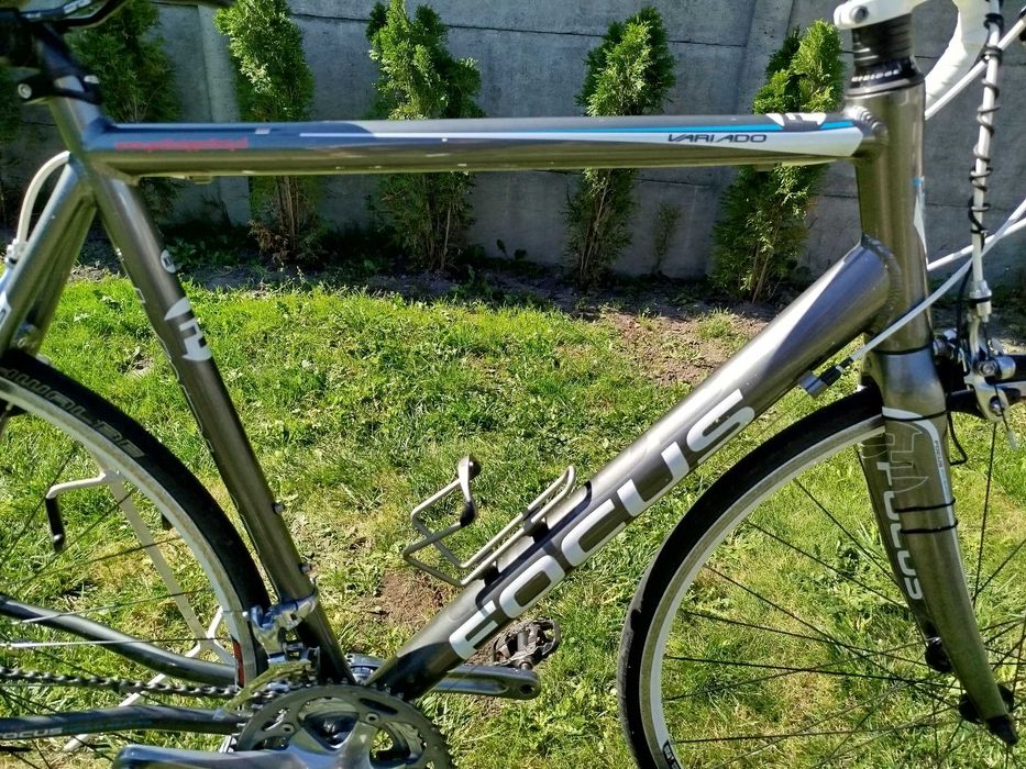 Rower Szosowy FOCUS VARIADO Koła 28 Cali Rama 60 cm 23,5 cal