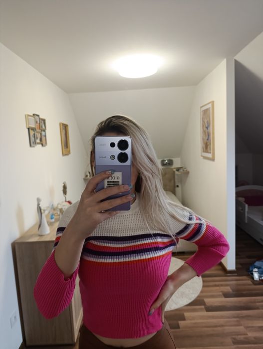 Bluzka dziurki sweterek ażurowa nowa XS s m bawełna paski Stradivarius