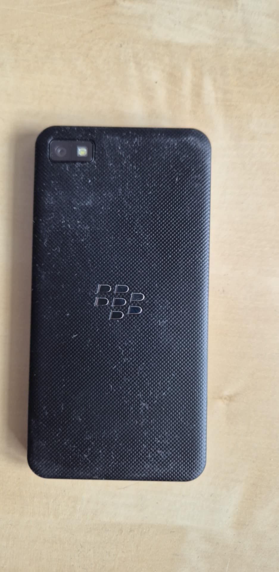 Telefon blackberry Z10 czarny