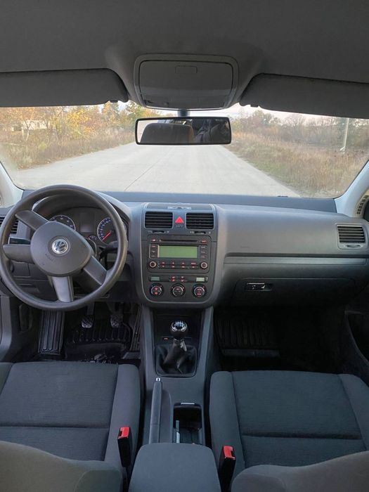 Volkswagen golf 5 1.6 6ступка
