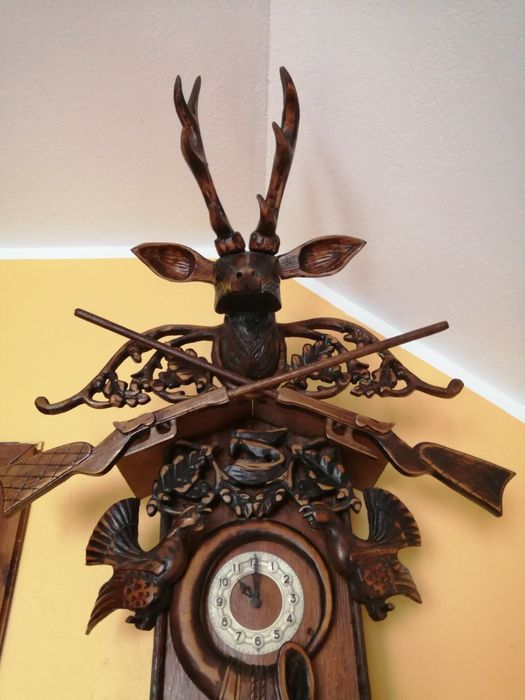 Zegar drewniany myśliwski