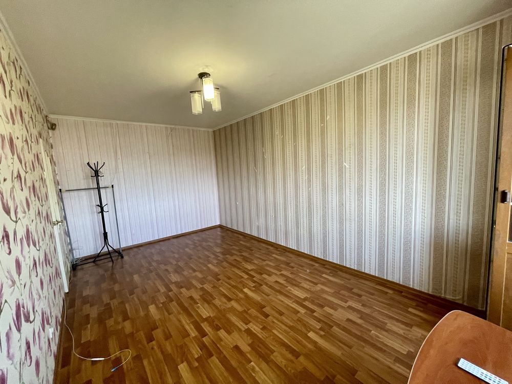 Продаж квартири на Індустріальному