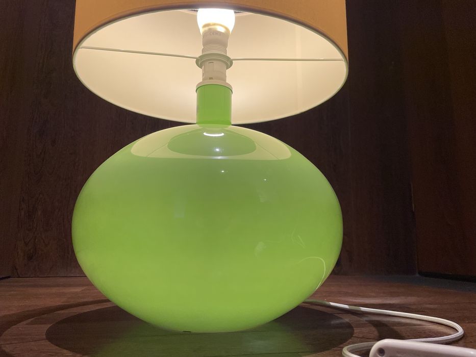 Base verde + Abajur IKEA