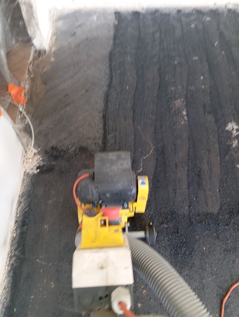 Szlifowanie frezowanie usuwanie subitu kleju betonu posadzki wylewki