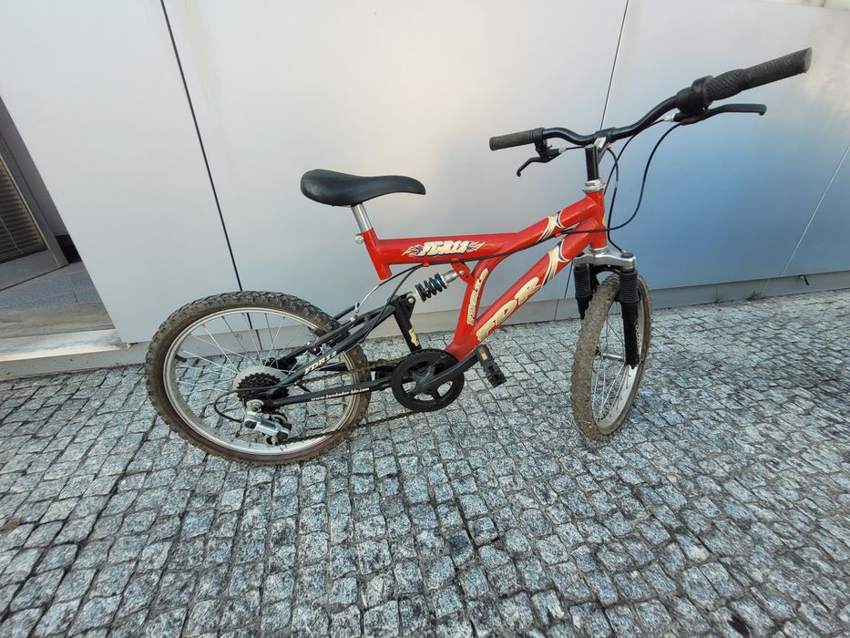 Bicicleta de criança de 8 a 10 anos