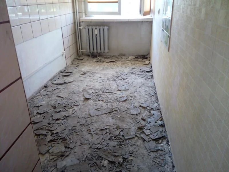 Usuwanie parkietu subitu lepiku