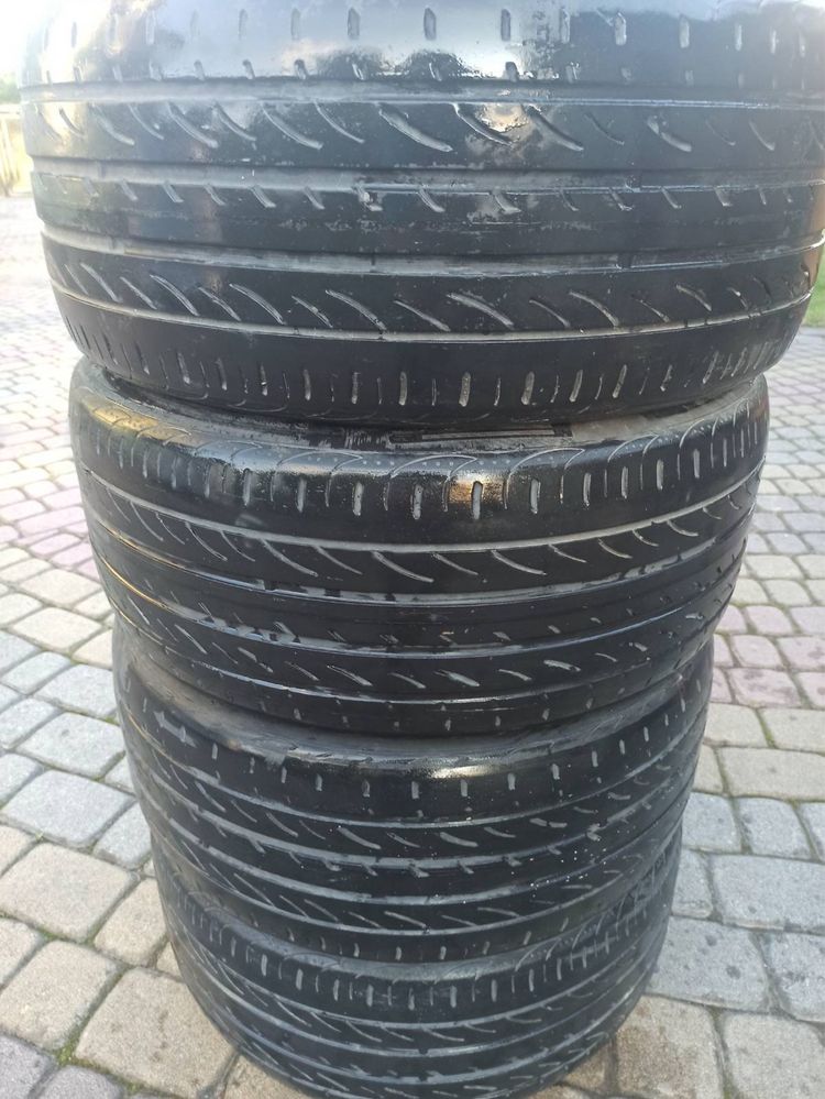 Шини літні Pirelli Pzero Nero GT R18