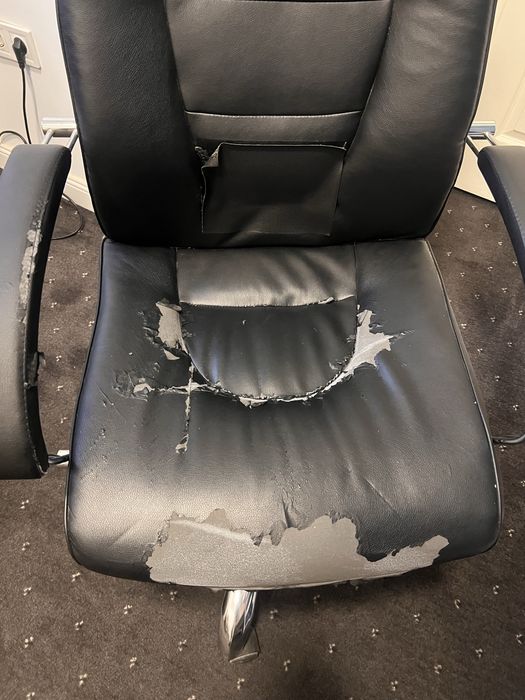 Крісло офісне, NowyStyl, б/у, потертості
