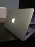 Macbook Pro 2015 (Retina) 16 GB RAM / 256 GB I5 - szary świecące logo