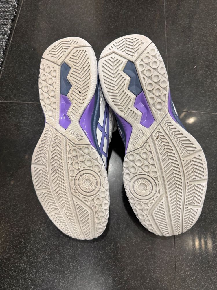 ASICS Gel Spike-4