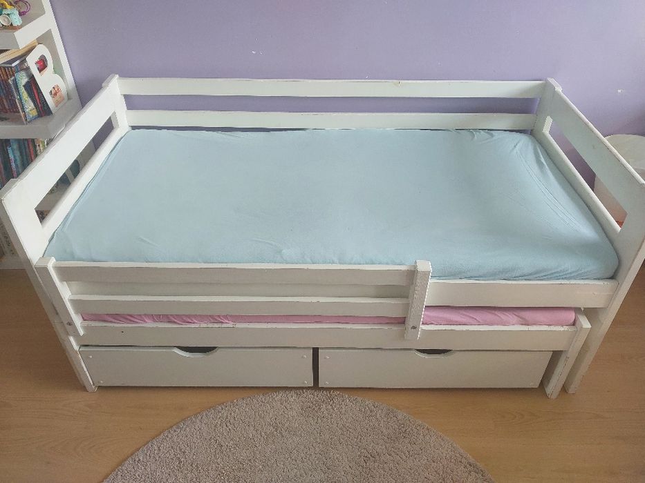 Łóżko podwójne wysuwane białe - 2 szuflady
