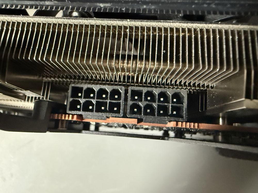 RX 7700 XT XFX QICK 319 – stan idealny, gwarancja, pudełko