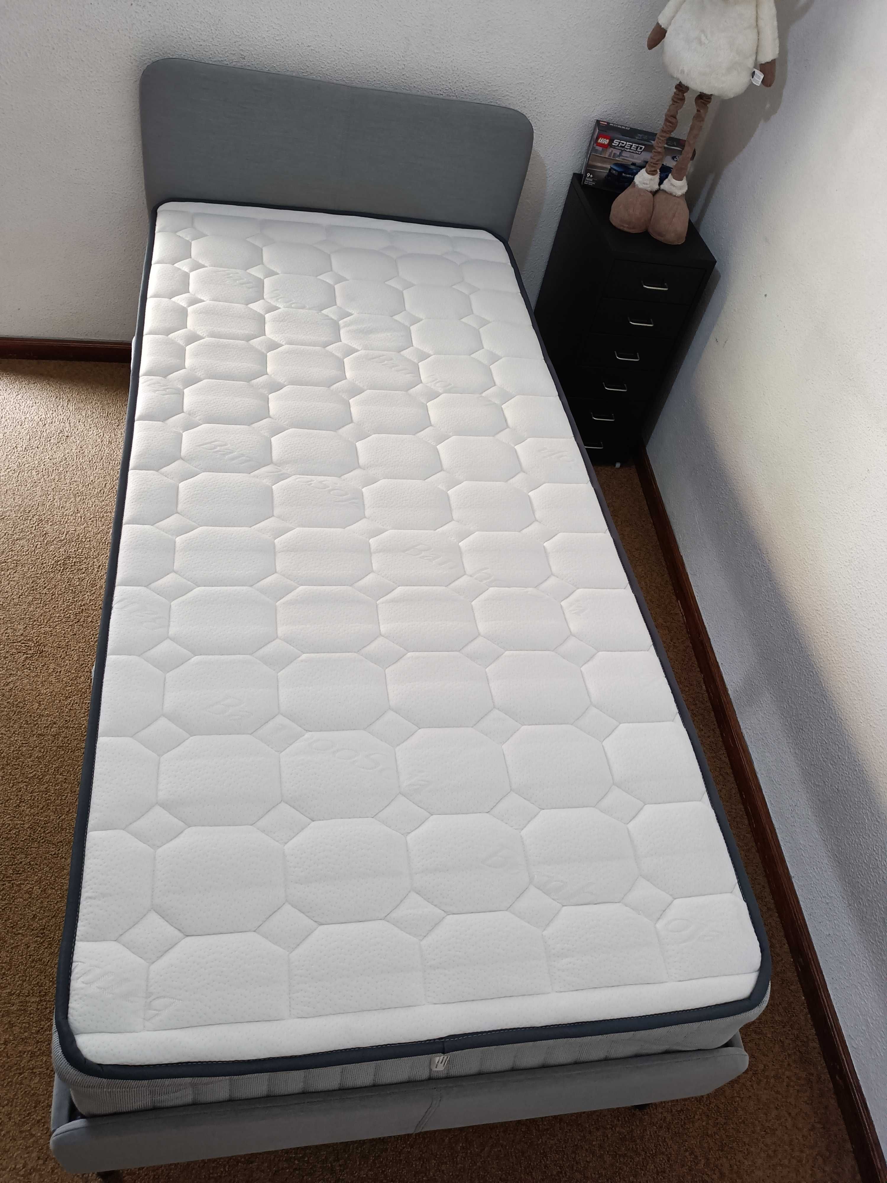 Cama completa para criança ou jovem