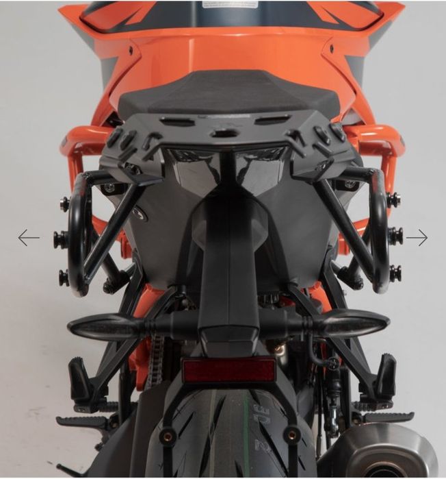 Zestaw kufry + stelaże KTM 1290 Super Duke R od 2020r oraz do 1390