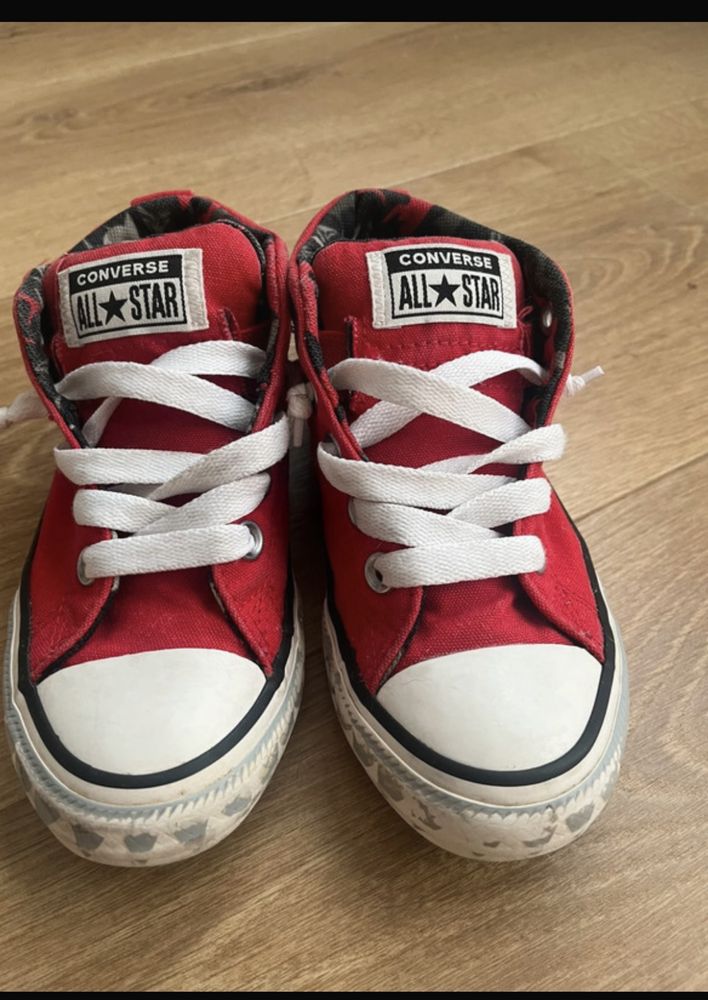 Converse na gumce