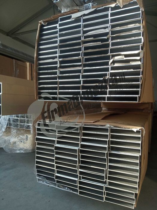 Profil aluminiowy 80x20x1,5
